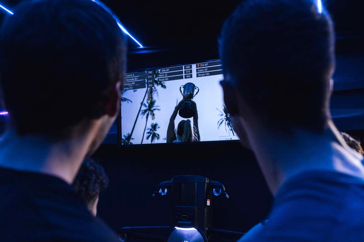 En forma y conectados: ¡la mezcla perfecta de monitorización y comunidad fitness de Aplifit! - comunidad-fitness-monitorizacion.png